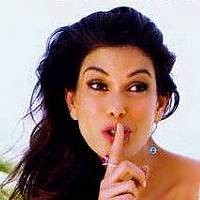 Ryan Seacrest Campakkan Teri Hacther